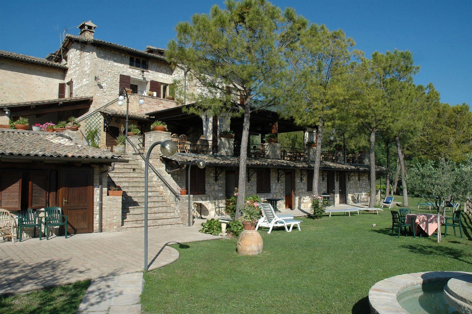 Country House Tre Esse Assisi Exterior photo